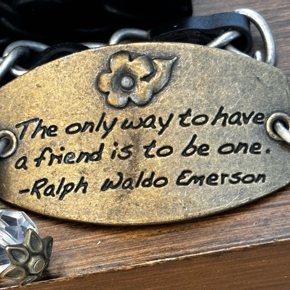 Bracelet “The only way to have a friend is to be one” / fits size 7 1/2 … - Picture 2 of 7